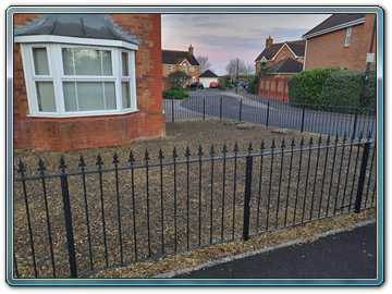 P Shergold Landscaping - Weston-super-Mare - Before